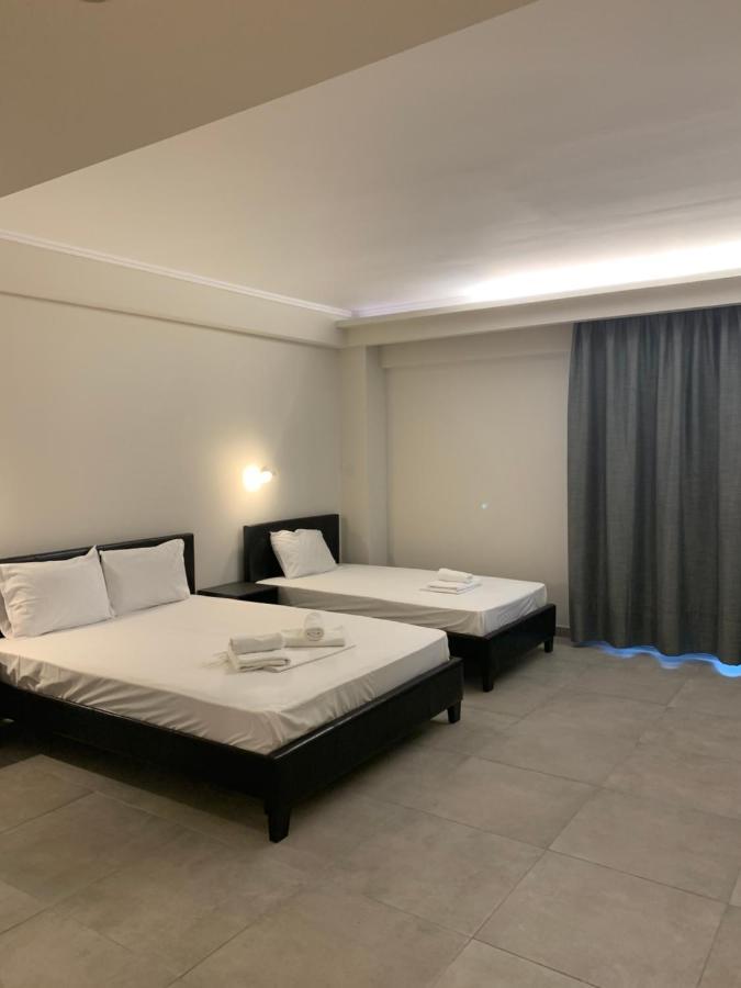 Hotel Banbus Лутра-Эдипсу Экстерьер фото