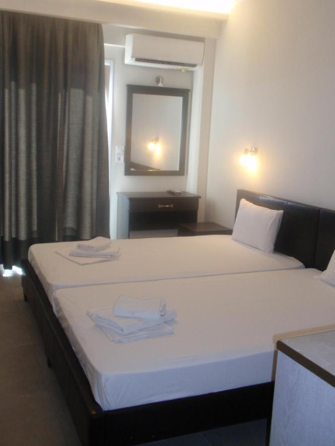 Hotel Banbus Лутра-Эдипсу Экстерьер фото