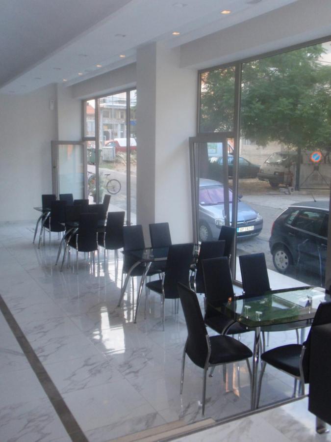 Hotel Banbus Лутра-Эдипсу Экстерьер фото