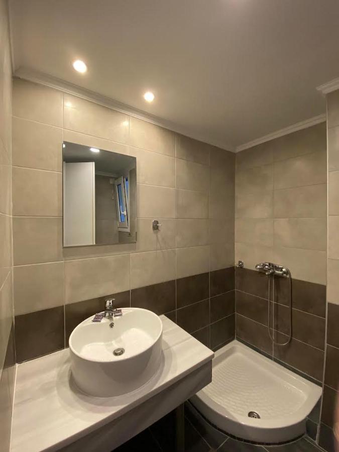 Hotel Banbus Лутра-Эдипсу Экстерьер фото
