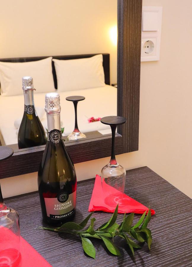 Hotel Banbus Лутра-Эдипсу Экстерьер фото