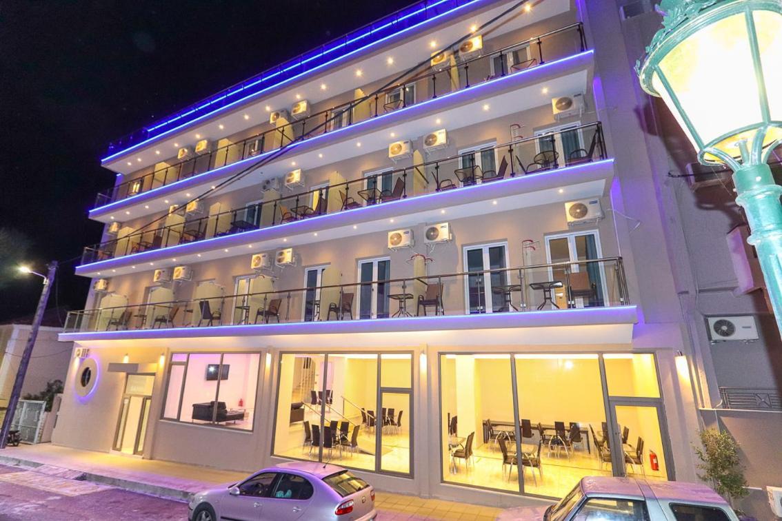 Hotel Banbus Лутра-Эдипсу Экстерьер фото