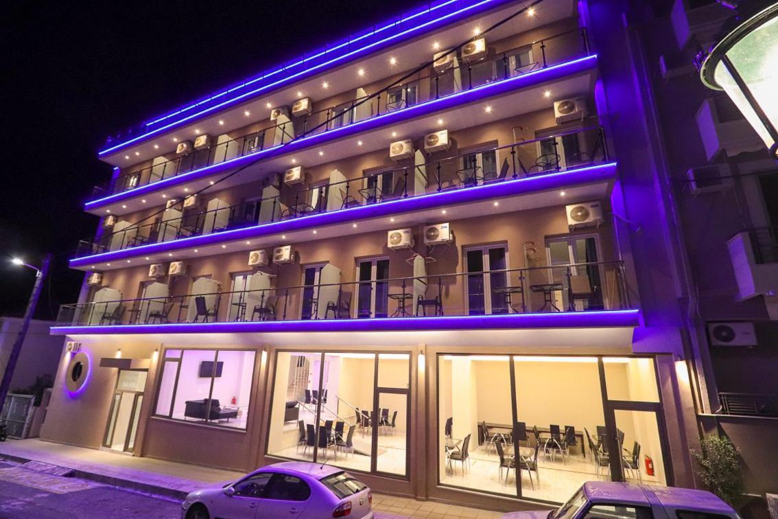 Hotel Banbus Лутра-Эдипсу Экстерьер фото