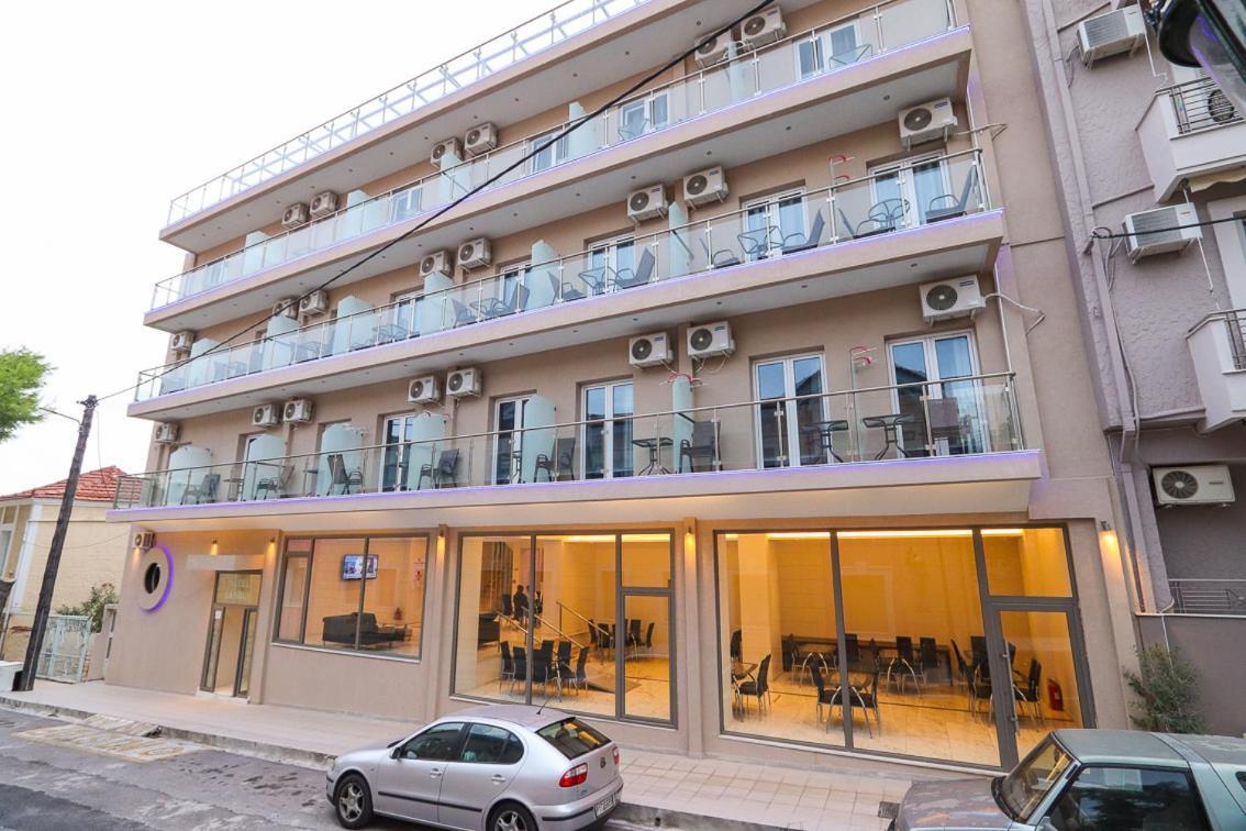 Hotel Banbus Лутра-Эдипсу Экстерьер фото
